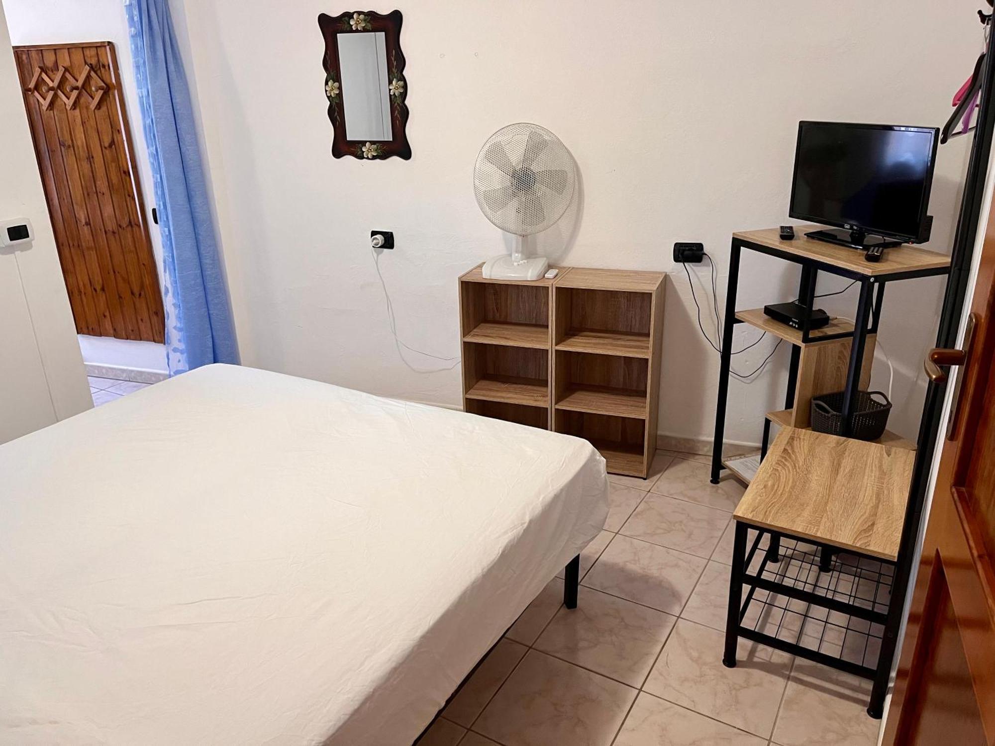 Rustico Porto Pino 30 Mt Dalla Spiaggia Zewnętrze zdjęcie