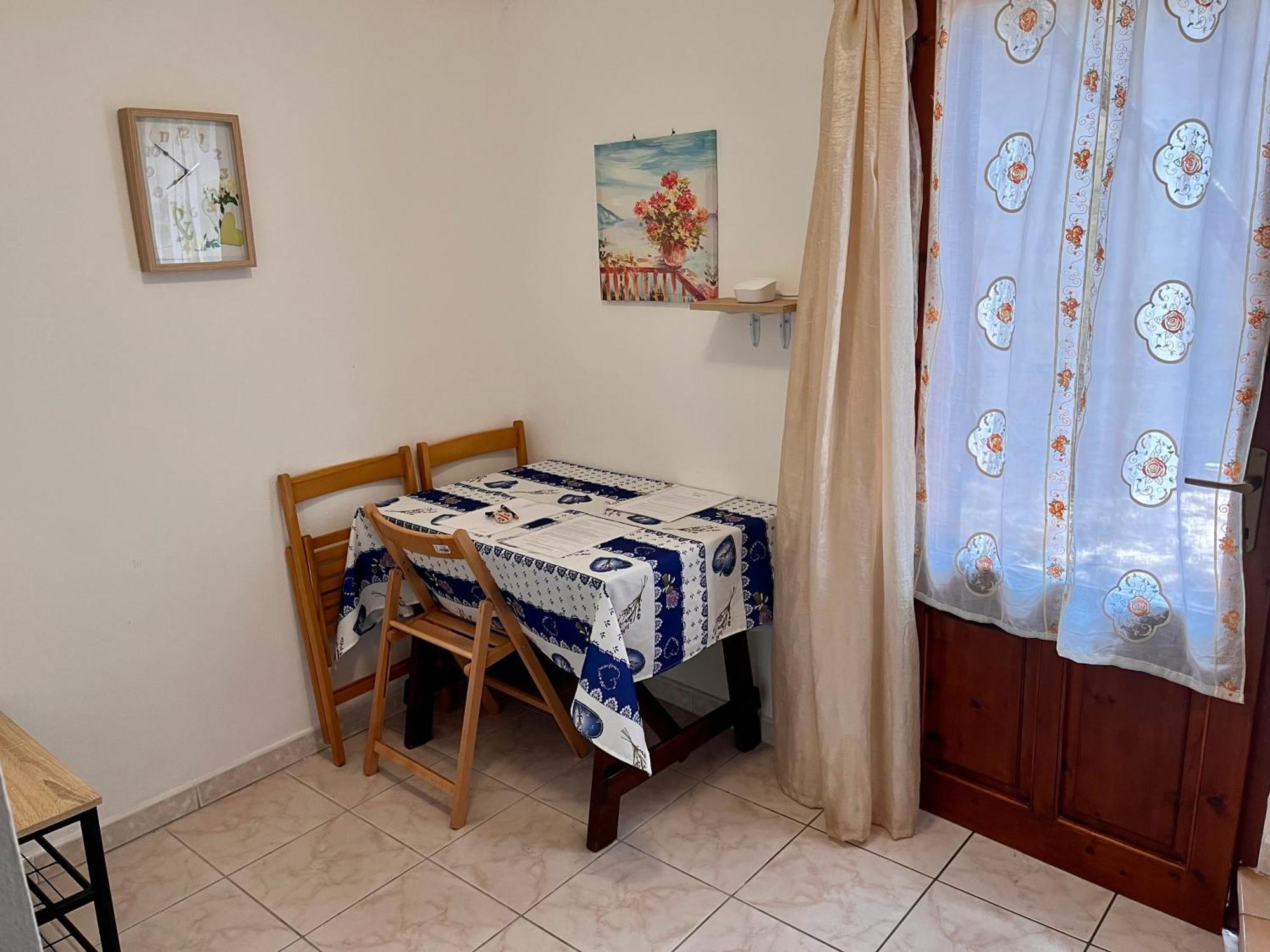 Rustico Porto Pino 30 Mt Dalla Spiaggia Zewnętrze zdjęcie
